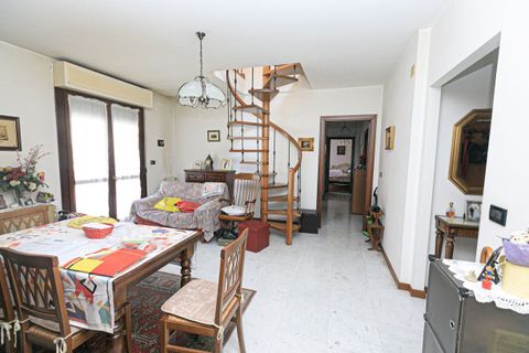 Lejlighed i Genoa, Genoa, Genoa - € 185.000 | Ref: atticomorego - foto 14