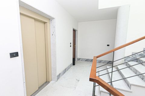 Lejlighed i Genoa, Genoa, Genoa - € 185.000 | Ref: atticomorego - foto 48