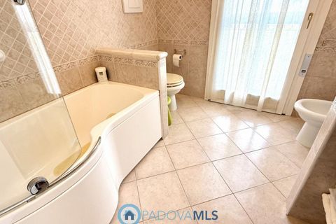 Villa a Padua, Padua, Padua - € 360.000 | Ref: MLS2149-1200 - foto 10