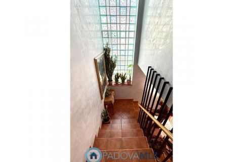 Villa a Padua, Padua, Padua - € 360.000 | Ref: MLS2149-1200 - foto 15