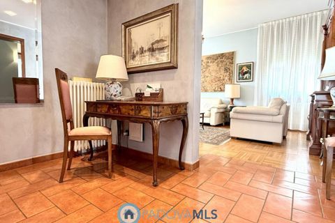 Villa a Padua, Padua, Padua - € 360.000 | Ref: MLS2149-1200 - foto 30