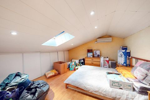 Villa i Toulon, Var, Toulon - € 472.500 | Ref: DOM30812 - foto 9