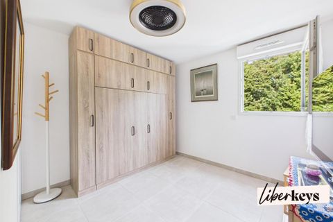 Lejlighed i Saint-Raphaël, Var, Saint-Raphaël - € 589.900 | Ref: DOM28780 - foto 4