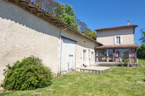 Villa a Aubeterre-sur-Dronne, Charente, Aubeterre-sur-Dronne - € 267.500 | Ref: BVI80225 - foto 15