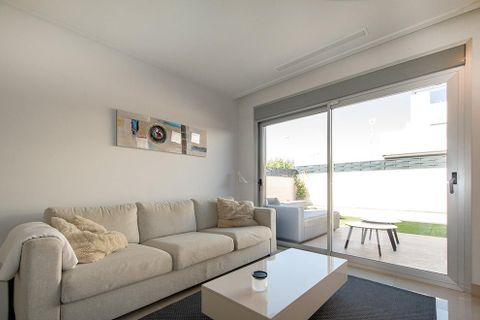 Byhus i Ciudad Quesada, Alicante, Ciudad Quesada - € 399.000 | Ref: MLSC3272433 - foto 2