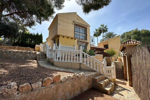 Villa a Torrevieja, Alicante, Torrevieja - € 490.000 | Ref: MLSC1039302 - foto 2