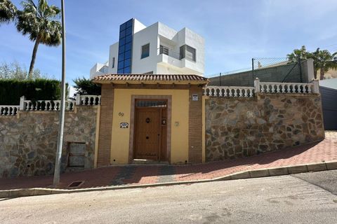 Villa a Torrevieja, Alicante, Torrevieja - € 490.000 | Ref: MLSC1039302 - foto 4