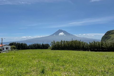 Helårsgrund i Horta, Faial, Horta - € 250.000 | Ref: 1165 - foto 1