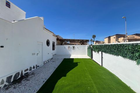 Bungalow Punta Prima, Alicante, Punta Prima - € 209.999 | Ref: R11775D - photo 17