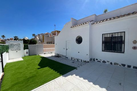 Bungalow Punta Prima, Alicante, Punta Prima - € 209.999 | Ref: R11775D - photo 40