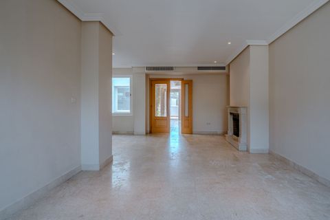 Byhus i Estepona, Malaga, Estepona - € 550.000 | Ref: CDS5363953-FO - foto 4