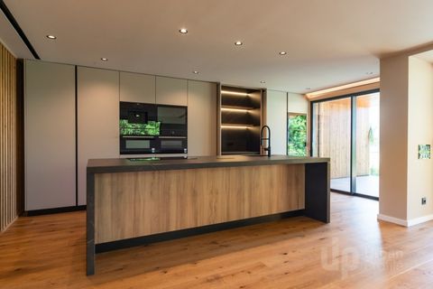 Villa i Alcabideche, Lisbon, Alcabideche - € 3.750.000 | Ref: CJG-M1229 - foto 12