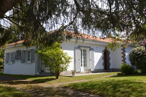 Landsbyhus i Saint-Georges-de-Pointindoux, Vendee, Saint-Georges-de-Pointindoux - € 238.740 | Ref: 17_VCI-0026136 - foto 1