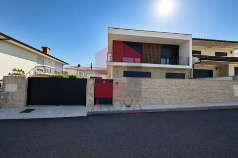 Rækkehus i Braga, Braga, Braga - € 530.000 | Ref: 08870 - foto 1