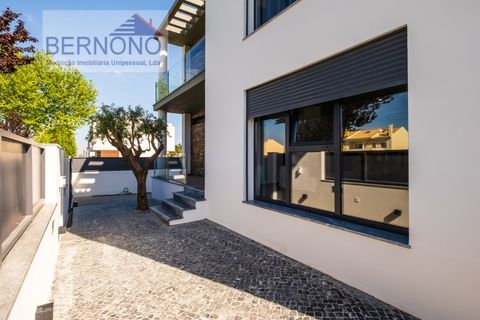 Villa a Carcavelos, Lisbon, Carcavelos - € 6.350/mes | Ref: CAS_504 - foto 16