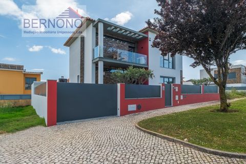Villa a Carcavelos, Lisbon, Carcavelos - € 6.350/mes | Ref: CAS_504 - foto 3