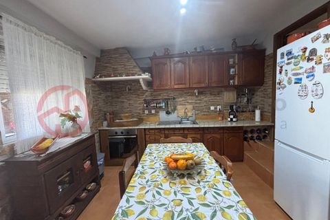 Villa i Laranjeiro, Setubal, Laranjeiro - € 225.000 | Ref: 4931SS4 - foto 12