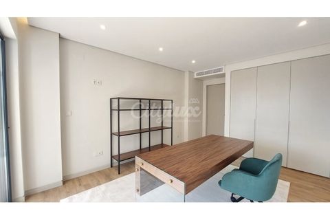 Lejlighed i Carcavelos, Lisbon, Carcavelos - € 2.145.000 | Ref: CL018f26.AMB - foto 23
