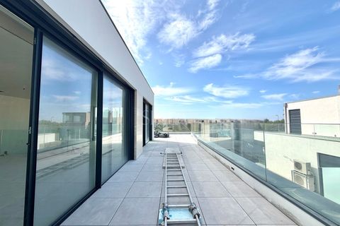 Villa a Canidelo, Porto, Canidelo - € 950.000 | Ref: 085/26 - foto 33