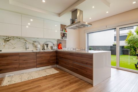 Haus in Almada, Setubal, Almada - € 750.000 | Ref: 10747 - Foto 12