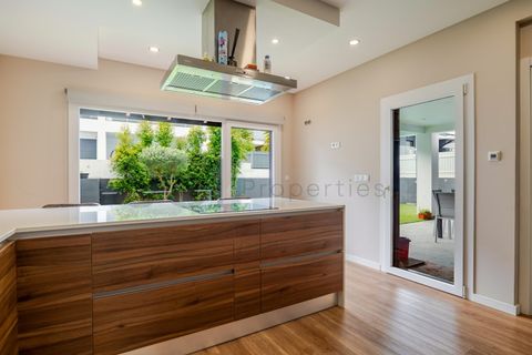 Haus in Almada, Setubal, Almada - € 750.000 | Ref: 10747 - Foto 19