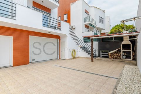 Villa i Almada, Setubal, Almada - € 649.000 | Ref: 10752 - foto 9