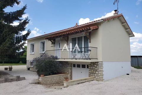 Landejendom i Les Adjots, Charente, Les Adjots - € 159.000 | Ref: 1324 - foto 1