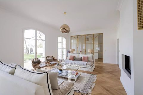 Villa a Bordeaux, Gironde, Bordeaux - € 5.500/mes | Ref: M3204 - foto 3