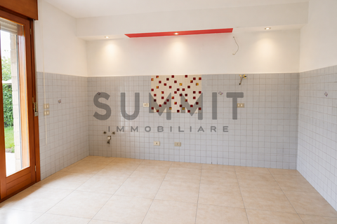 Villa a Schio, Vicenza, Schio - € 270.000 | Ref: DS5170 - foto 7