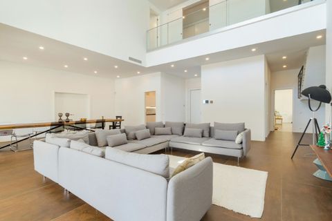 Villa i Guia, Faro, Guia - € 7.000.000 | Ref: W-047YK7 - foto 6
