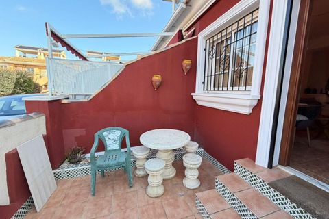 Rækkehus i Orihuela Costa, Alicante, Orihuela Costa - € 299.900 | Ref: MLSC5148065 - foto 23