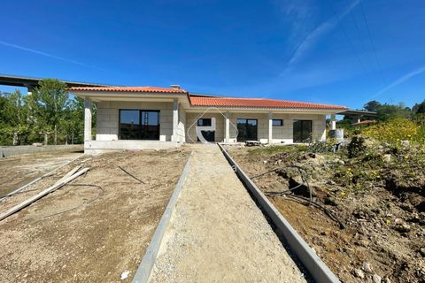 Byhus i Arcos de Valdevez, Viana do Castelo, Arcos de Valdevez - € 450.000 | Ref: AV6697 - foto 3
