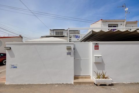 Dupleks i Torrevieja, Alicante, Torrevieja - € 215 000 | Ref: AM-02225/8919 - foto 4