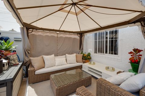 Dupleks i Torrevieja, Alicante, Torrevieja - € 215 000 | Ref: AM-02225/8919 - foto 9