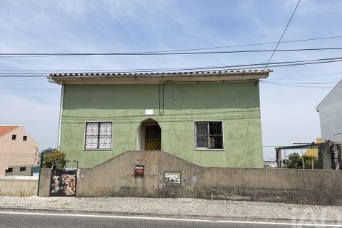Byhus i Odivelas, Lisbon, Odivelas - € 290.000 | Ref: 883711 - foto 1