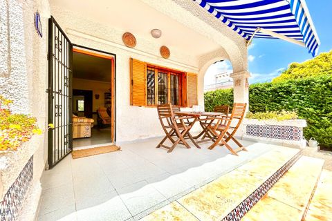 Villa i La Zenia, Alicante, La Zenia - € 630.000 | Ref: AG19MLSC5213622 - foto 43