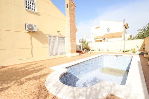 Villa i Playa Flamenca, Alicante, Playa Flamenca - € 555.000 | Ref: 76-R4876795/76597 - foto 21