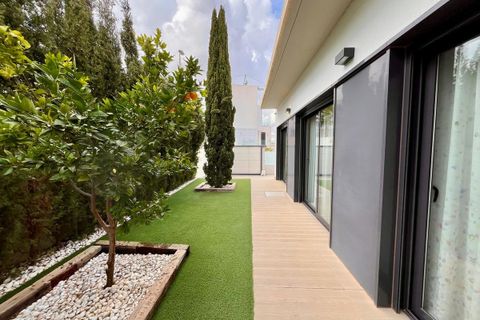 Villa Cabo Roigssa, Alicante, Cabo Roig - € 990 000 | Viite: 76-R4955854/76792 - valokuva 38