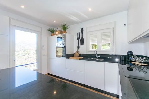 Landejendom i Torrox, Malaga, Torrox - € 690.000 | Ref: A4U2615 - foto 15