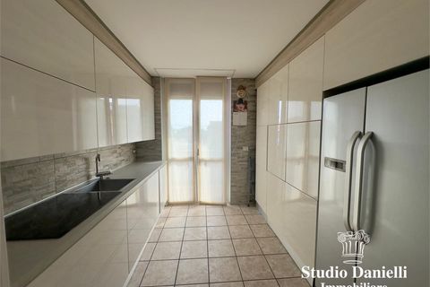 Villa i Macherio, Monza and Brianza, Macherio - € 420.000 | Ref: GF-Via Della Resistenza - foto 11
