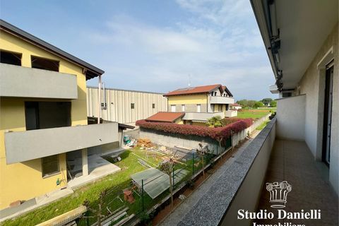 Villa i Macherio, Monza and Brianza, Macherio - € 420.000 | Ref: GF-Via Della Resistenza - foto 16
