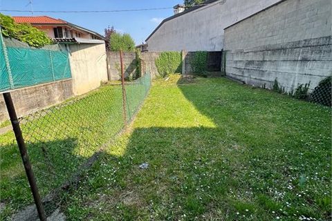 Villa a Carate Brianza, Monza and Brianza, Carate Brianza - € 245.000 | Ref: LD-Via Piave - foto 4