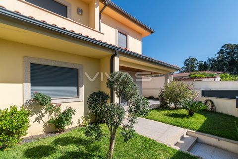 Villa a Vila Verde, Braga, Vila Verde - € 1.295/mes | Ref: 01-3825 - foto 2