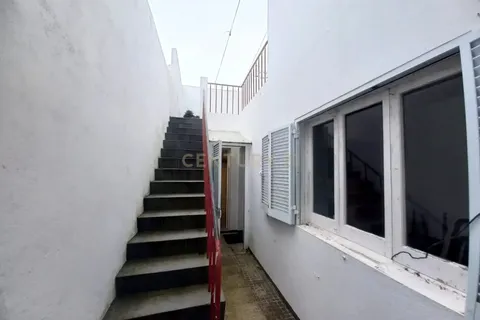 Villa i Ponta Delgada, Sao Miguel, Ponta Delgada - € 255.000 | Ref: C0276-02642 - foto 14