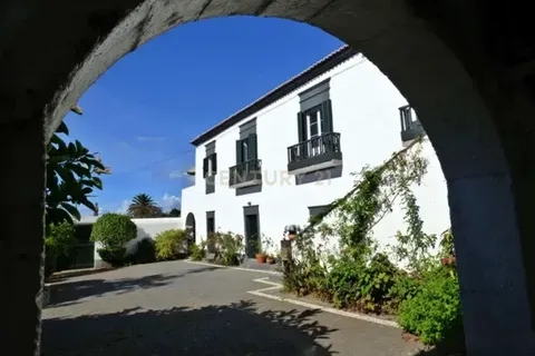 Villa i Ponta Delgada, Sao Miguel, Ponta Delgada - € 2.000.000 | Ref: C0276-02342 - foto 2