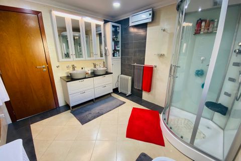 Villa i Caldas da Rainha, Leiria, Caldas da Rainha - € 535.000 | Ref: RV2712 - foto 13