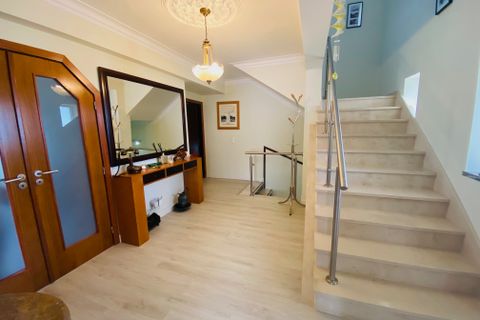 Villa i Caldas da Rainha, Leiria, Caldas da Rainha - € 535.000 | Ref: RV2712 - foto 4