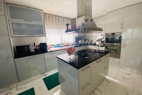 Villa i Caldas da Rainha, Leiria, Caldas da Rainha - € 535.000 | Ref: RV2712 - foto 11