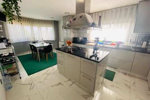 Villa i Caldas da Rainha, Leiria, Caldas da Rainha - € 535.000 | Ref: RV2712 - foto 10