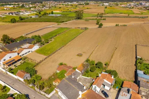 Helårsgrund i Estarreja, Aveiro, Estarreja - € 72.500 | Ref: C0471-00476 - foto 2